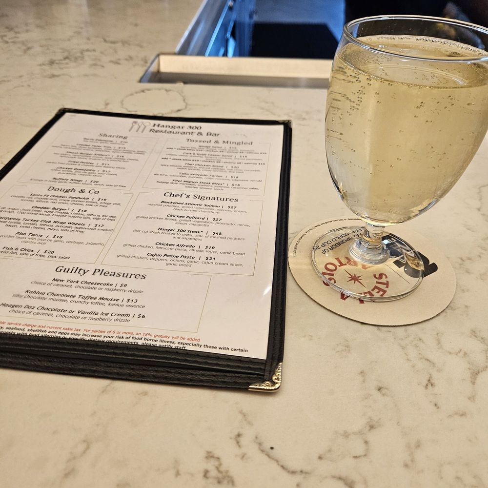 DoubleTree by Hilton Palmdale - Wine at the bar - Hotels Near Me - Palmdale, California DoubleTree by Hilton Palmdale - Wine at the bar - Hotels Near Me - Palmdale, California