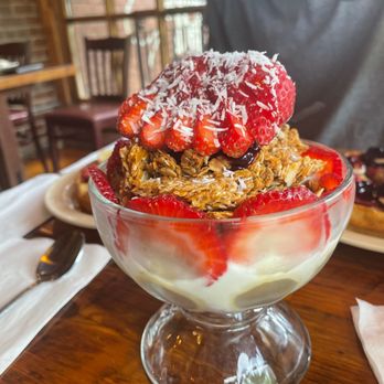 Yellow Deli - Yogurt parfait - Coffee & Tea Near Me - Chattanooga, Tennessee Yellow Deli - Yogurt parfait - Coffee & Tea Near Me - Chattanooga, Tennessee