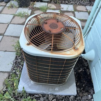 Modern Air - Old 1990 Condenser - Heating & Air Conditioning/HVAC Near Me - Morgan Hill, California Modern Air - Old 1990 Condenser - Heating & Air Conditioning/HVAC Near Me - Morgan Hill, California