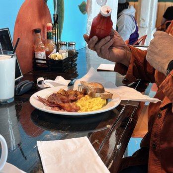 Mimosas - Breakfast - American Near Me - Denver, Colorado Mimosas - Breakfast - American Near Me - Denver, Colorado