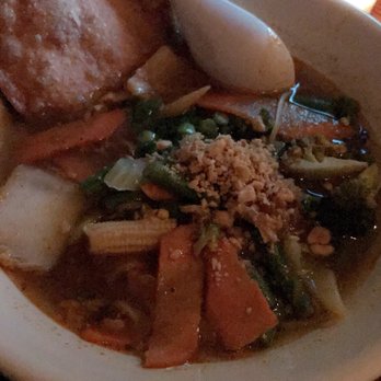 Klong - Tom Yum / veggies - Thai Near Me - New York, New York