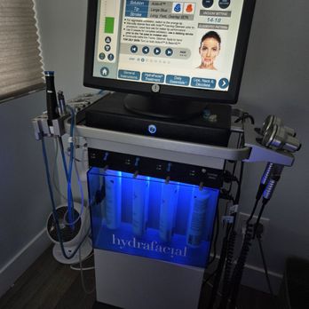 Honolulu Spa & Wellness - Hydrafacial machine - Skin Care Near Me - Honolulu, Hawaii Honolulu Spa & Wellness - Hydrafacial machine - Skin Care Near Me - Honolulu, Hawaii