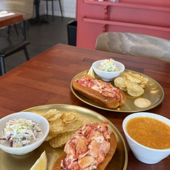 Royal Lobster LA - Sandwiches Near Me - Los Angeles, California