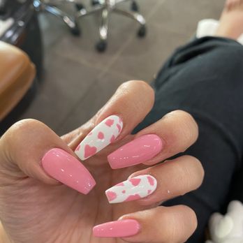 Ara Spa - Nail Salons Near Me - Davis, California
