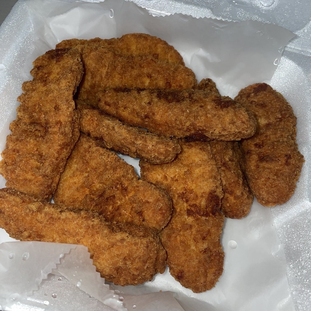 Chrisillas Restaurant - Chicken Fingers - Brazilian Near Me - Everett, Massachusetts Chrisillas Restaurant - Chicken Fingers - Brazilian Near Me - Everett, Massachusetts