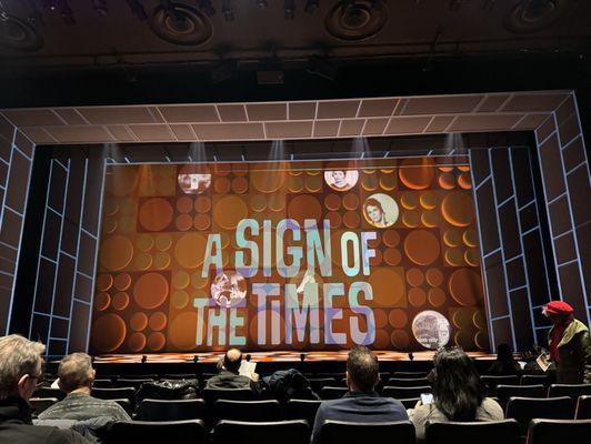 New World Stages by null