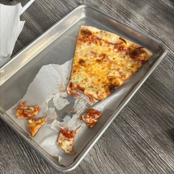 Slice House Pizza - Cheese Pizza - Pizza Near Me - Huntersville, North Carolina Slice House Pizza - Cheese Pizza - Pizza Near Me - Huntersville, North Carolina
