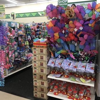 Dollar Tree - Spring decorations for lawn, house, etc - Discount Store Near Me - Woodburn, Oregon Dollar Tree - Spring decorations for lawn, house, etc - Discount Store Near Me - Woodburn, Oregon