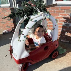 Kids Double Time - Super cute photo op outside!