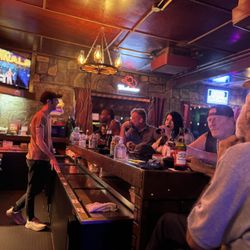 Marie's Old Town Tavern