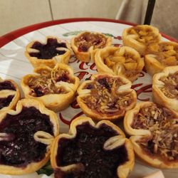 The Ten of Tarts - Homemade Maple Butter tarts with Shortbread crust! These tarts have won multiple awards and get Rave Reviews! Order yours today!