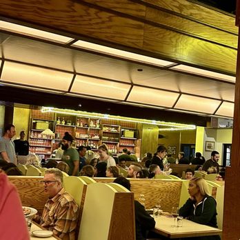 Nonno's - Inside - Pizza Near Me - Houston, Texas