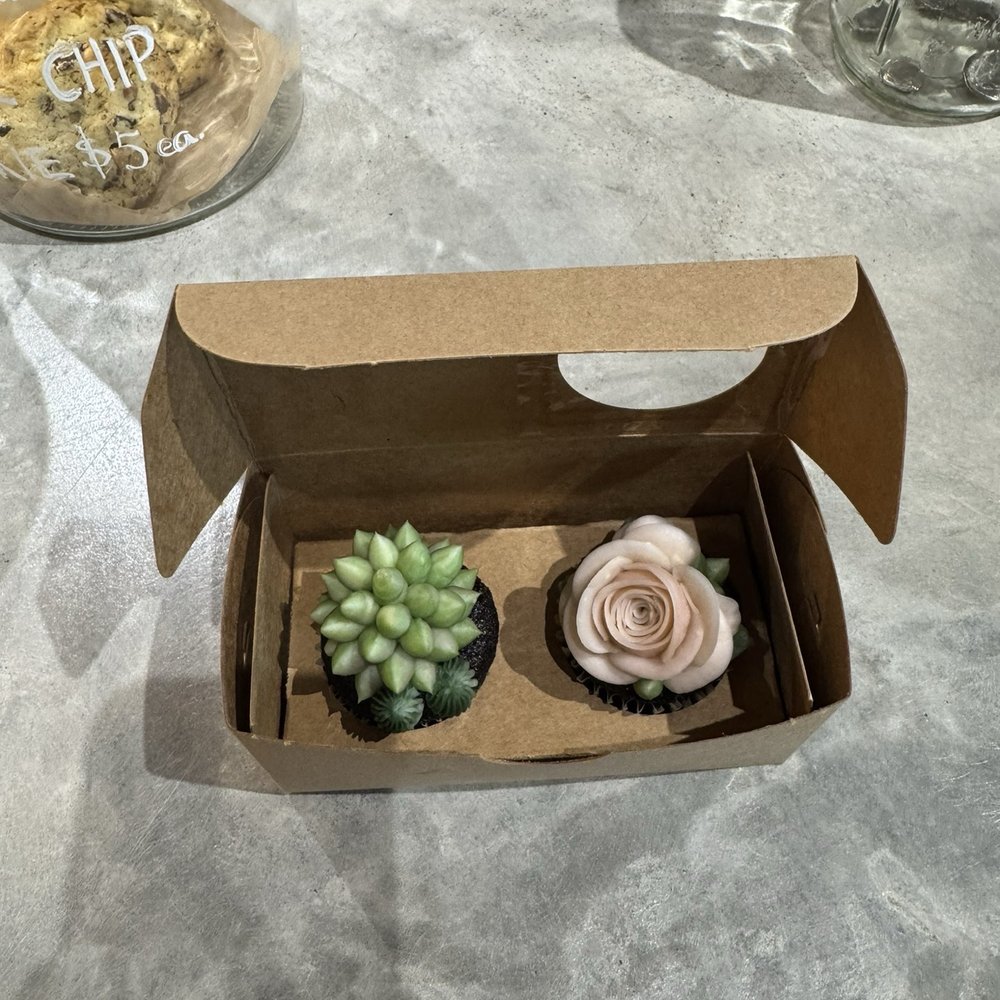 Urban Backyard - Botanical chocolate cupcakes - Coffee & Tea Near Me - New York, New York Urban Backyard - Botanical chocolate cupcakes - Coffee & Tea Near Me - New York, New York