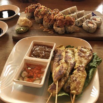 Siam Gulf - 5 Piece Chicken Satay Bagel Roll - Sushi Bars Near Me - Sarasota, Florida Siam Gulf - 5 Piece Chicken Satay Bagel Roll - Sushi Bars Near Me - Sarasota, Florida