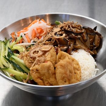 Banh Mi Zon - Veggie Rice Bowl - Bubble Tea Near Me - Mill Valley, California