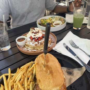 Gina's Kitchen +Catering - Breakfast & Brunch Near Me - Rancho Cucamonga, California
