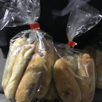Nanding's Bakery - Bakeries Near Me - Waipahu, Hawaii