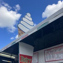Dairy Isle & Grill - Outside