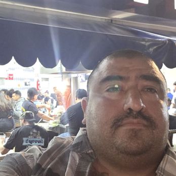 Tacos El Franc - Me at the restaurant - Tacos Near Me - Tijuana, BCN Tacos El Franc - Me at the restaurant - Tacos Near Me - Tijuana, BCN