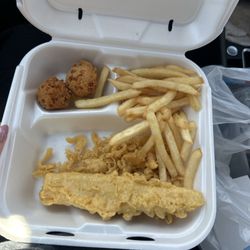 Captain D's - 1 Piece Batter Dipped Fish and fries