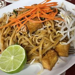 Thai Jasmine - E1 Pad Thai