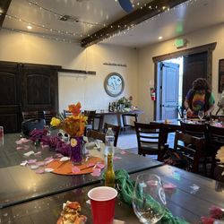 Dorner Family Vineyard - Party room