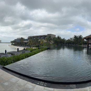 Nizuc - Infinity pool - Hotels Near Me - Cancún, ROO