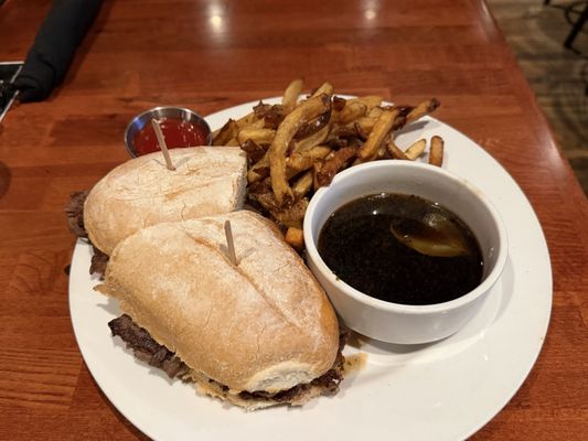 Redmond's Bar & Grill by null