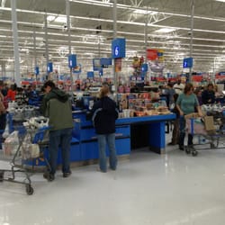 Walmart Supercenter - Busy on saturday