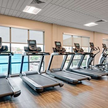Hampton Inn Salem Boston - Health club fitness center gym - Hotels Near Me - Salem, Massachusetts Hampton Inn Salem Boston - Health club fitness center gym - Hotels Near Me - Salem, Massachusetts