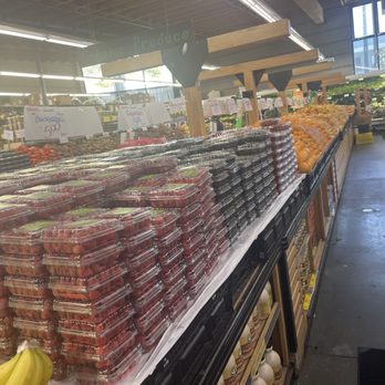 Berkeley Bowl Marketplace - Grocery Near Me - Berkeley, California