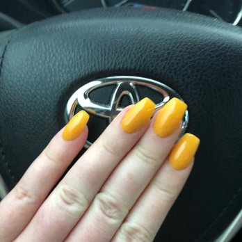 Sophia Nail Spa - Dip manicure by Maia - Nail Salons Near Me - West Roxbury, Massachusetts
