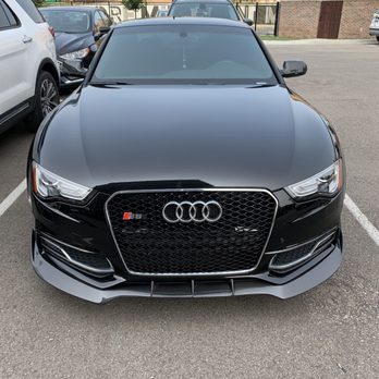 Motor City Auto Spa - Mirror clean - Auto Detailing Near Me - Royal Oak, Michigan Motor City Auto Spa - Mirror clean - Auto Detailing Near Me - Royal Oak, Michigan