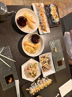 Sasa Sushi by null