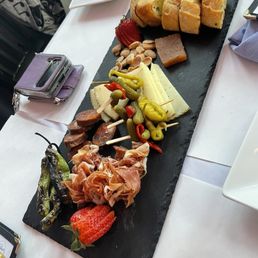 Table del Jamon y Queso board - very good I especially loved the goat cheese and chorizo