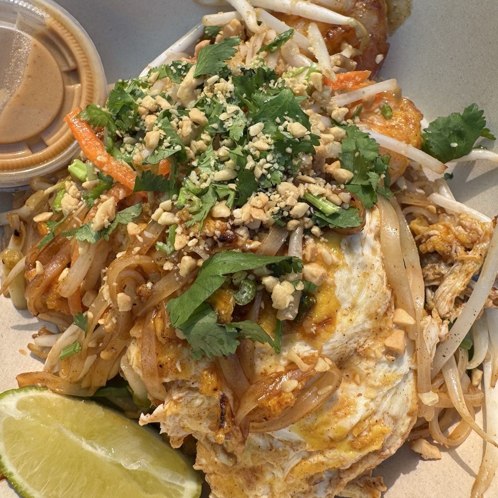 Thai Mee Up - Food Trucks Near Me - Kihei, Hawaii Thai Mee Up - Food Trucks Near Me - Kihei, Hawaii