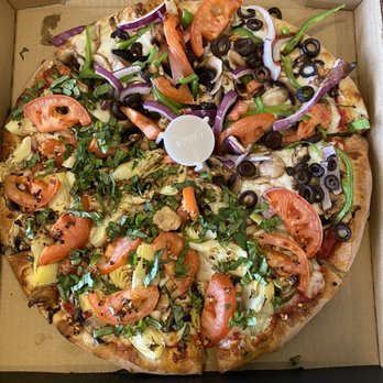 Lamppost Pizza Orange - Veggie Pizza - Pizza Near Me - Orange, California Lamppost Pizza Orange - Veggie Pizza - Pizza Near Me - Orange, California