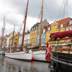 Follow Lindi - Copenhagen, Denmark