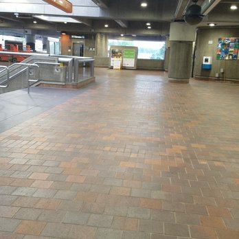 Marta - College Park - Main level - Metro Stations Near Me - College Park, Georgia