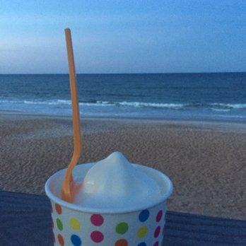 Sally's Ice Cream - Ice Cream & Frozen Yogurt Near Me - Flagler Beach, Florida