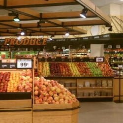 Food Lion - The fruits smell so wonderful.