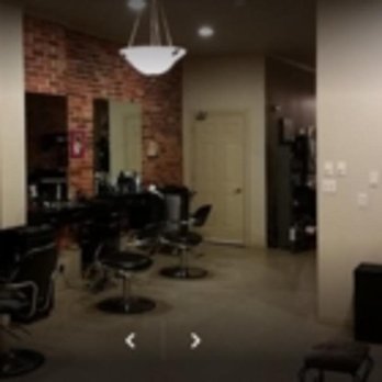 Ottavio's Hair Design - Photo - Hair Salons Near Me - Orillia, Ontario Ottavio's Hair Design - Photo - Hair Salons Near Me - Orillia, Ontario