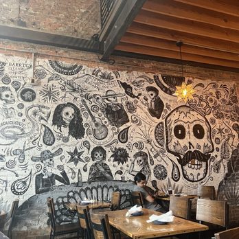 Que Onda Tacos + Tequila - Mexican Near Me - Charlotte, North Carolina Que Onda Tacos + Tequila - Mexican Near Me - Charlotte, North Carolina