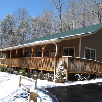 Sautee Mountain Retreat - Chicamauga Lodge, Winter - Resorts Near Me - Clarkesville, Georgia Sautee Mountain Retreat - Chicamauga Lodge, Winter - Resorts Near Me - Clarkesville, Georgia