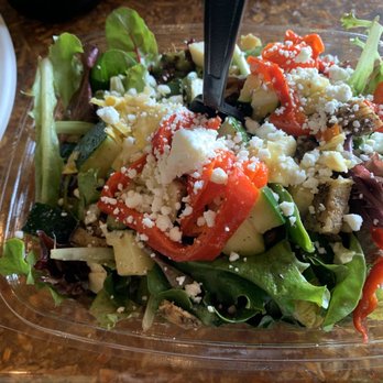 Croutons Restaurant - Veggie Salad - Sandwiches Near Me - San Diego, California Croutons Restaurant - Veggie Salad - Sandwiches Near Me - San Diego, California