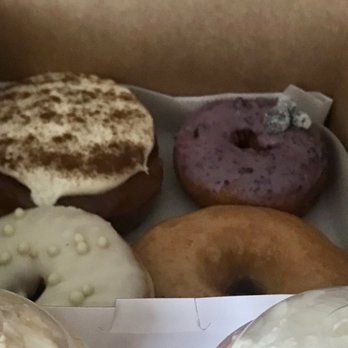 Firecakes Donuts - Bakeries Near Me - Chicago, Illinois