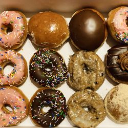 Krispy Kreme - Build Your Own Dozen