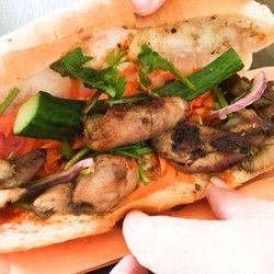Toly Vietnamese - Lemon grass chicken Bahn Mi