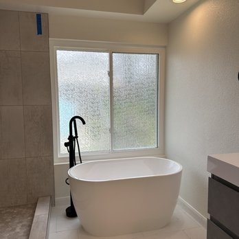 Affordable Design & Remodel - Soaking tub - General Contractors Near Me - San Diego, California