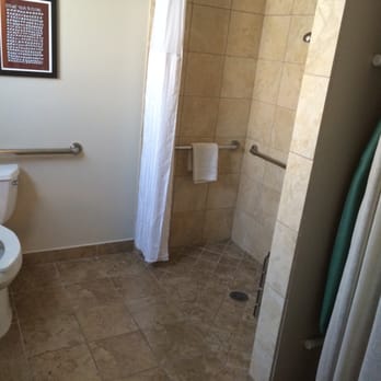 Hotel CURRENT - Bathroom room 130 - Hotels Near Me - Long Beach, California